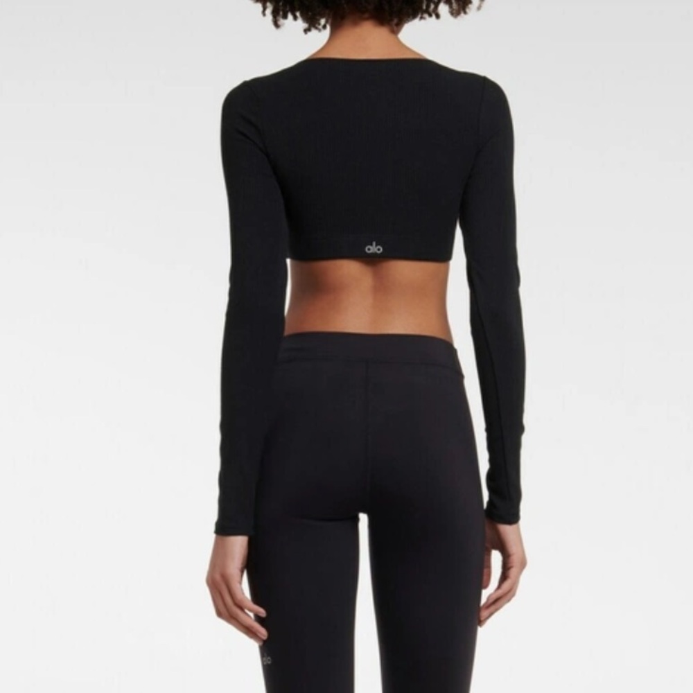 ALO Softsculpt Precision Long Sleeve Black Bra Top Cropped Size M - Picture 2 of 6